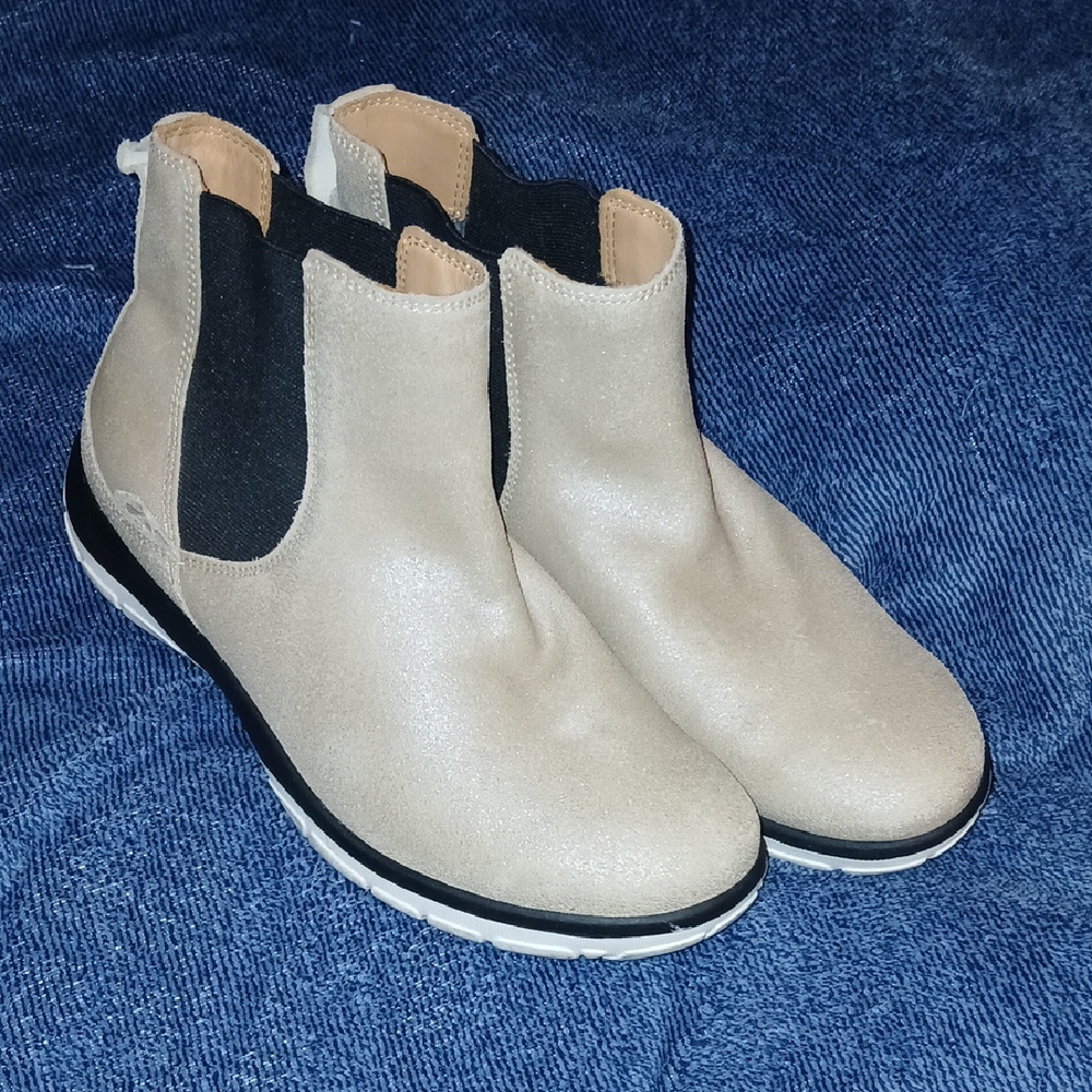 Strive Chelsea Beige Ankle Boots orthopedic gold comfort shoe 10